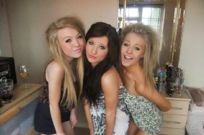 hot girls that are single naked porn of virgin girl bleeding out