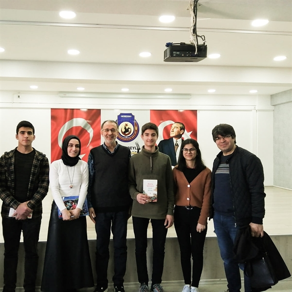 Rütbeli Şair