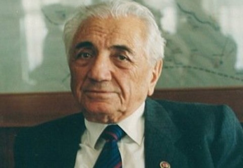 Cahit Külebi