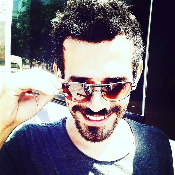 Agit Ayus