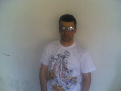 Adnan Gözütok