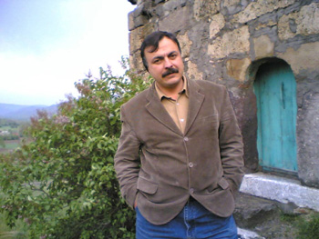 Zbülent Kayaalp