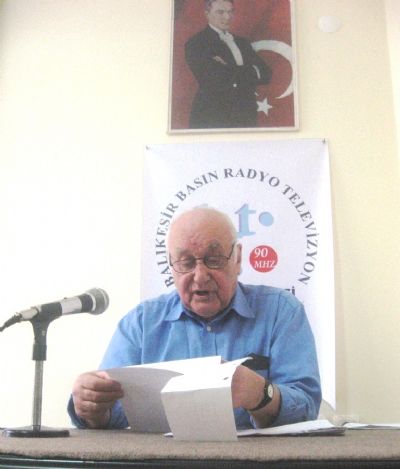 Şefik Koman