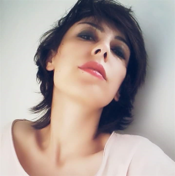 Feride Uğur