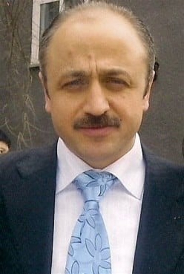 Hüseyin Çolak