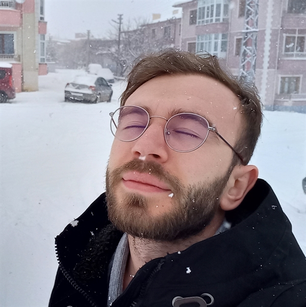 Enes Akkuş