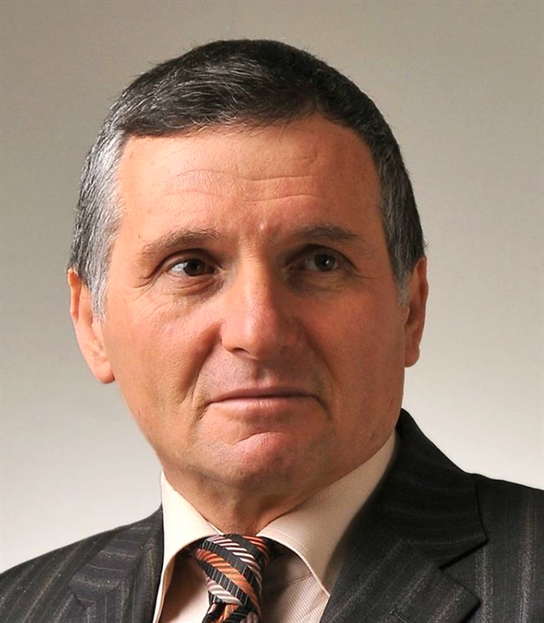 İkram Taştan